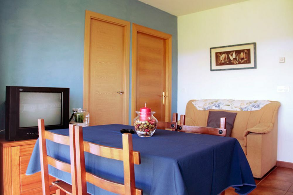 Apartamentos Mirapenas Gozon ภายนอก รูปภาพ